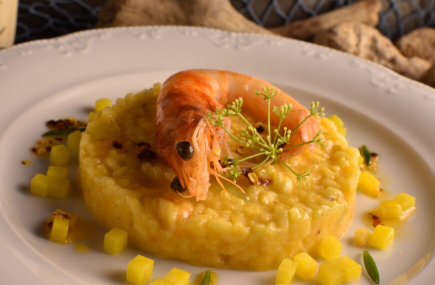 risotto with yellow beetroots, shrimps, peperoncino oil and sea fennel