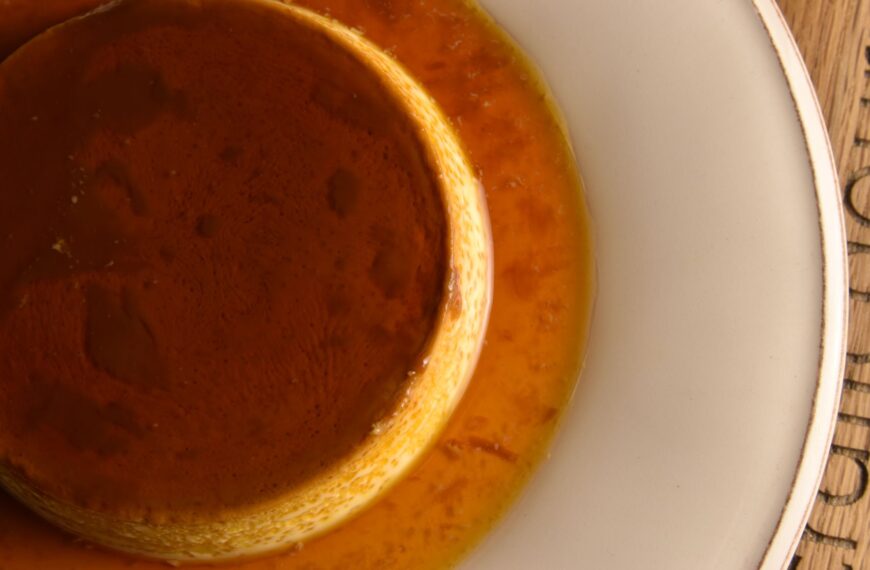 vanilla, citrus fruits and cardamom crème caramel