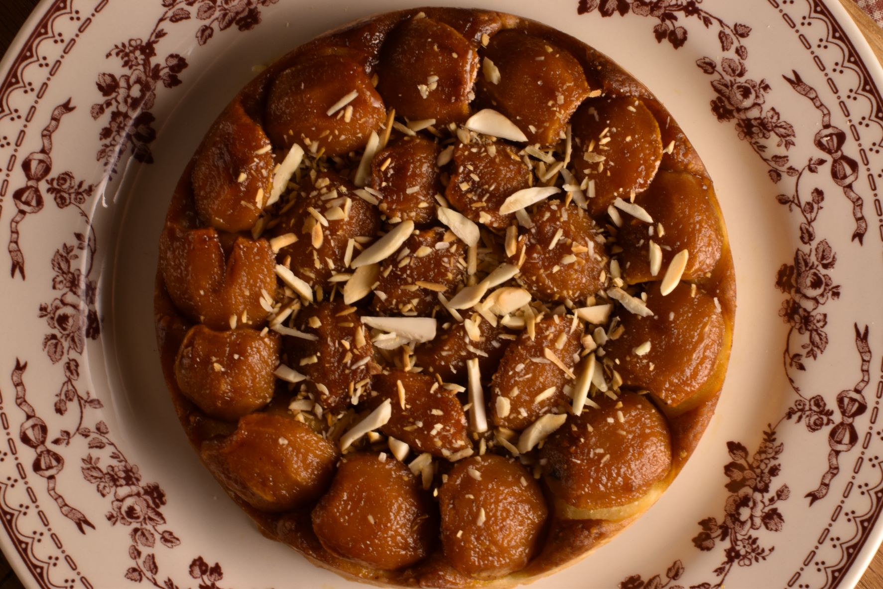 Tarte Tatin with firikia baby apples